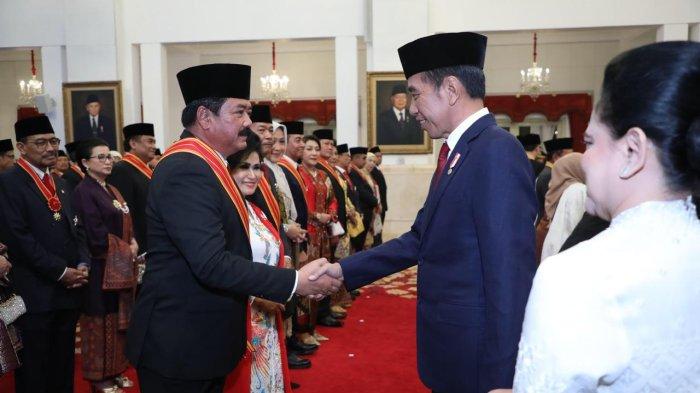 Menko Polhukam Hadi Tjahjanto Bersyukur Dapat Bintang Mahaputera Adipradana dari Presiden